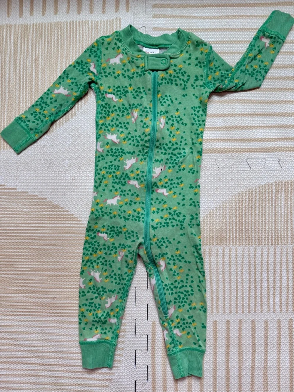 Hanna Andersson Green Kids One-Piece Zipper Pajamas with Unicorn Print